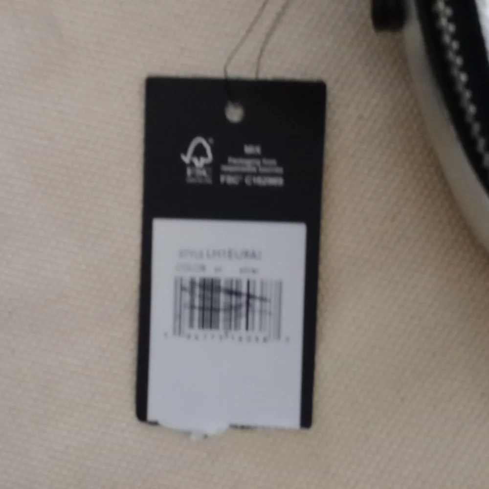 BNWT Karl Largerfeld silver & black crossbody bag with face logo - Picture 5 of 13